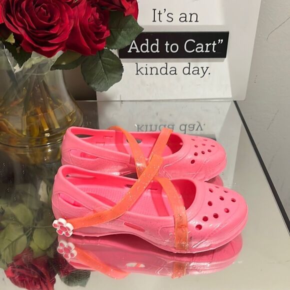 TODDLER Girl The CHILDRENS Place Sandals - Picture 2 of 6